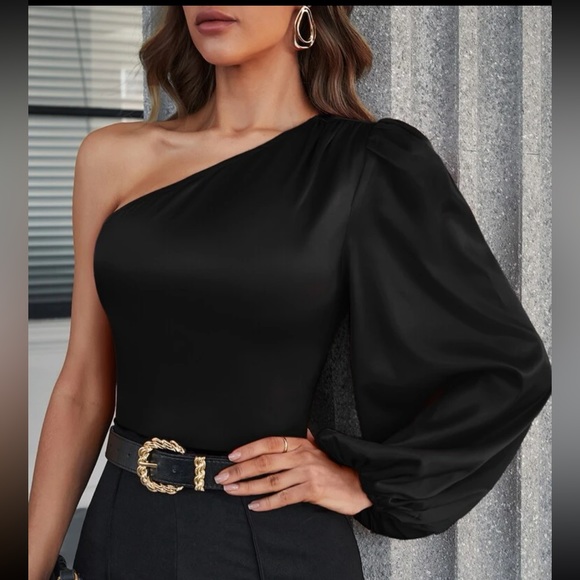 Luxe green one shoulder lantern sleeve blouse - Picture 12 of 16